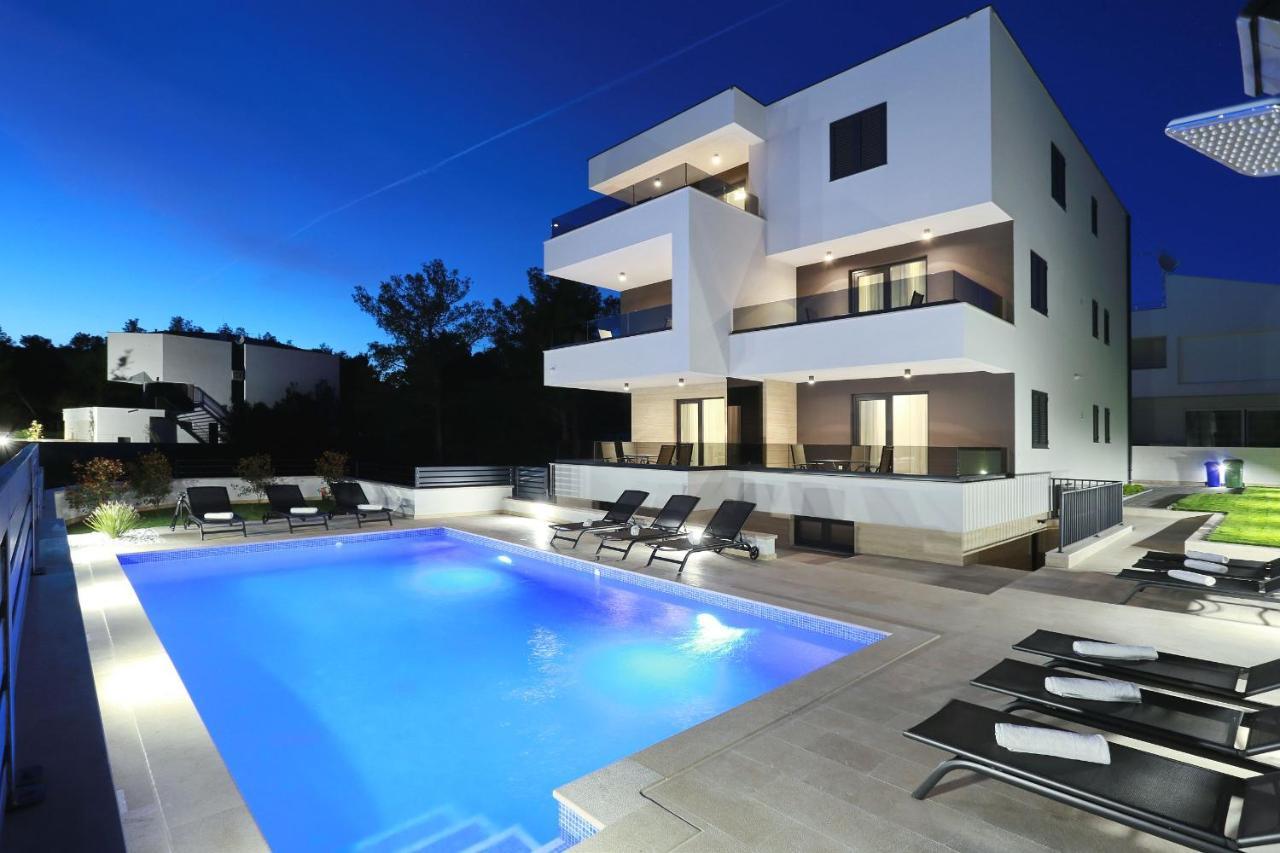Villa Ankora 2 With Heated Pool Biograd Na Moru Eksteriør bilde