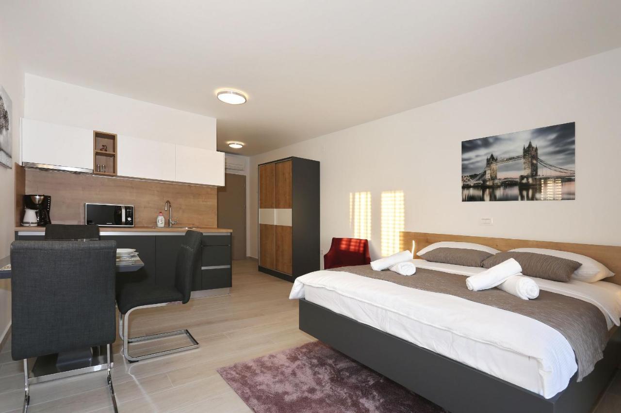 Villa Ankora 2 With Heated Pool Biograd Na Moru Eksteriør bilde