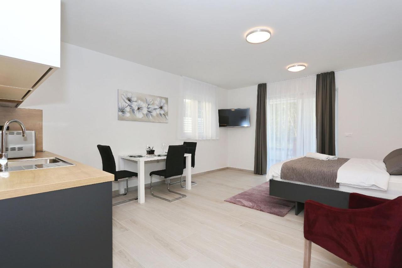 Villa Ankora 2 With Heated Pool Biograd Na Moru Eksteriør bilde